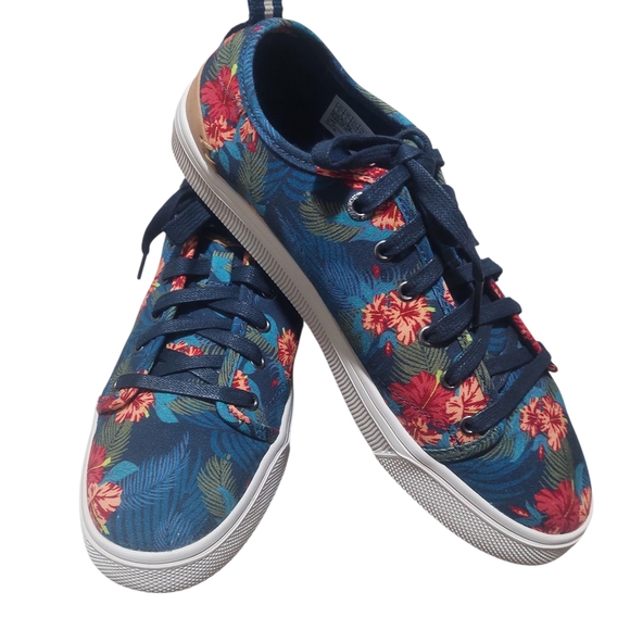 Toms‎ Blue and Red Casual Sneakers - Picture 1 of 6